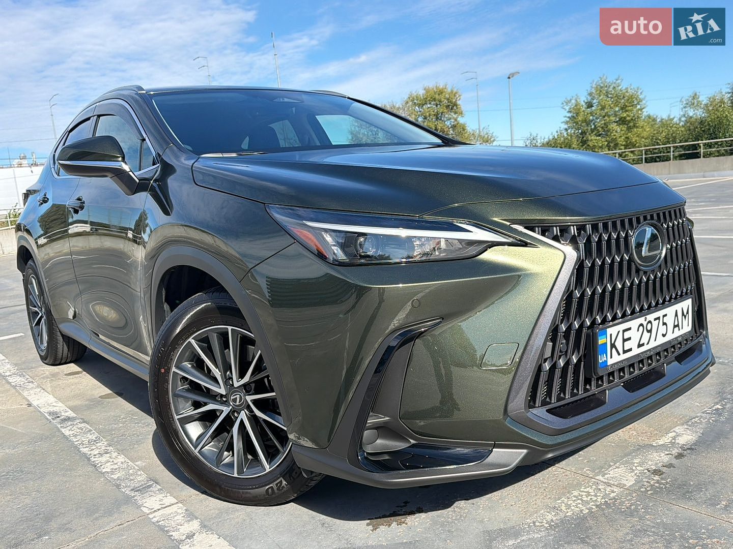 Lexus NX 2024 VIN JTJCFBAZ302022774 фото оголошення 4 з 65