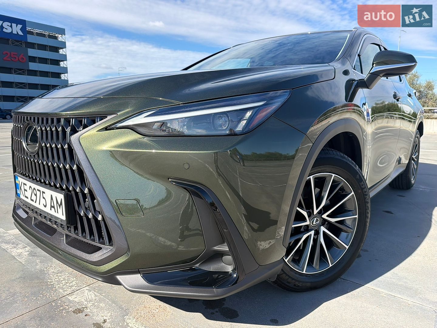 Lexus NX 2024 VIN JTJCFBAZ302022774 фото оголошення 18 з 65