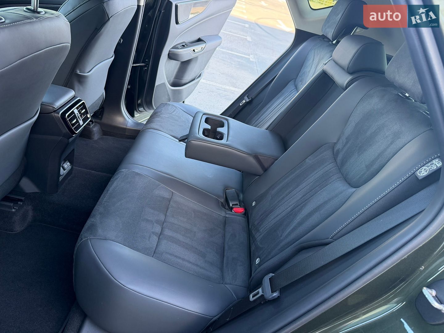Lexus NX 2024 VIN JTJCFBAZ302022774 фото оголошення 47 з 65