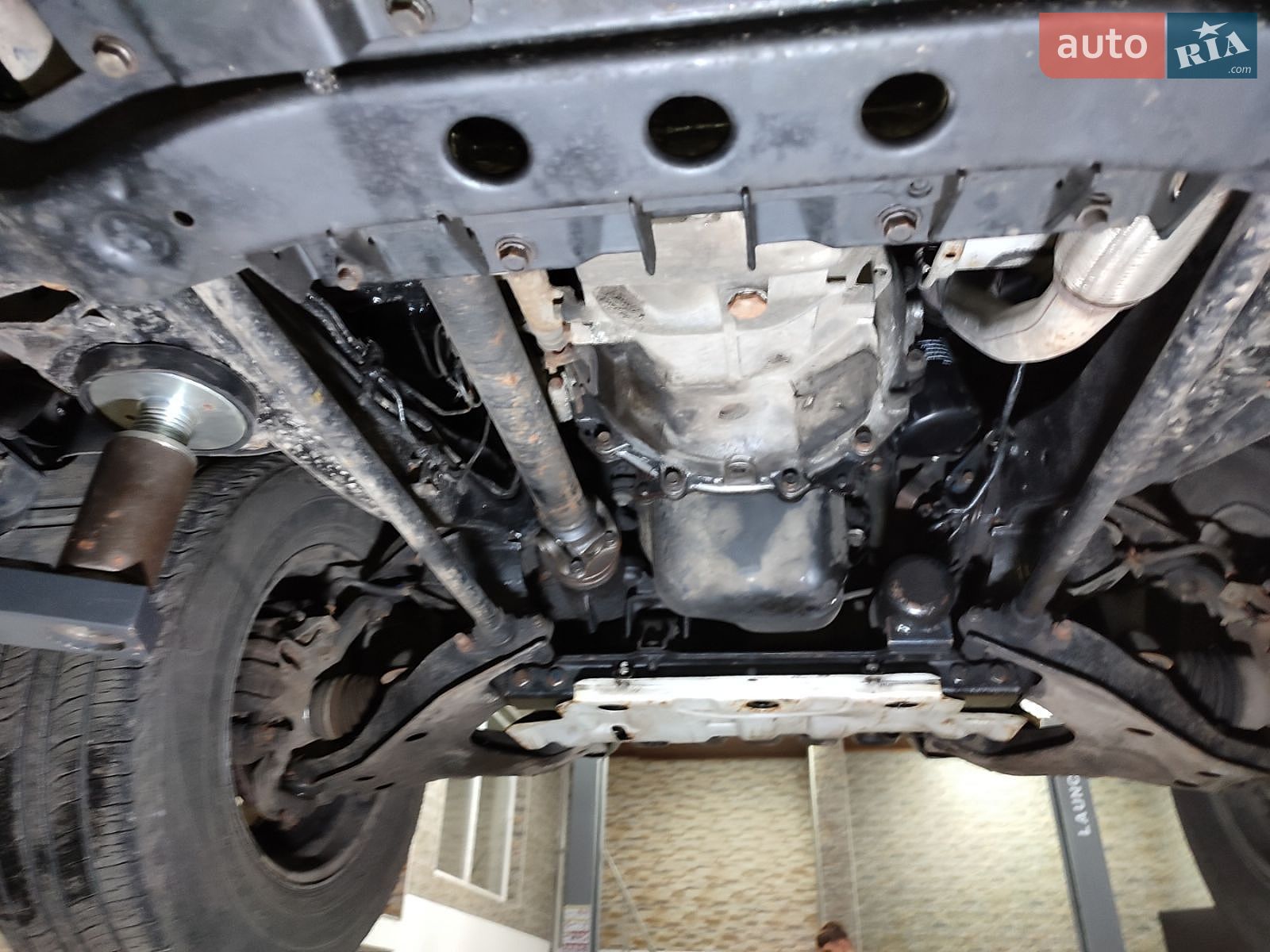 Mitsubishi Pajero 1997 VIN JMB0NV460VJ005176 фото оголошення 23 з 31