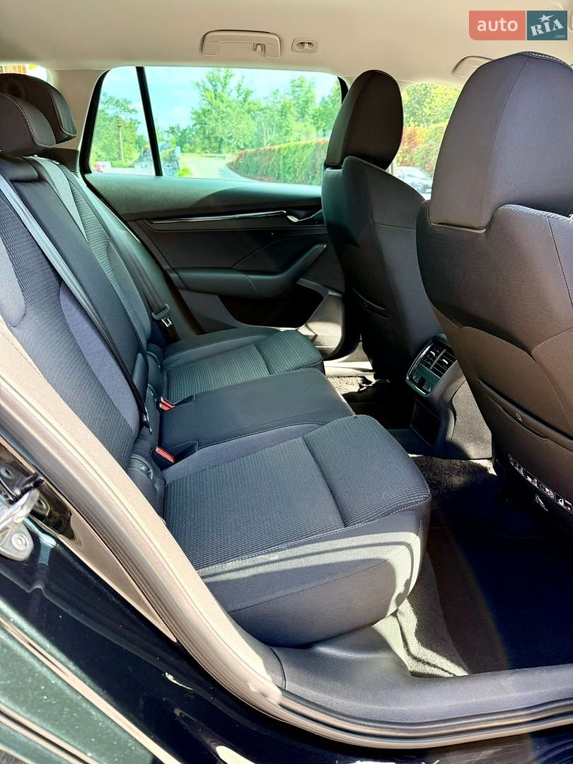 Skoda Octavia 2020 VIN TMBJJ7NX2LY012639 фото оголошення 21 з 26