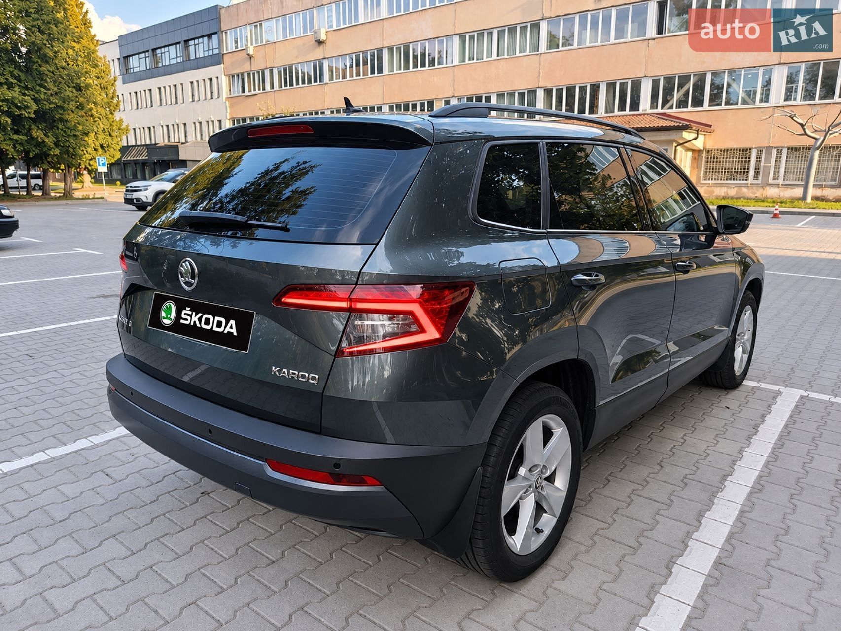 Skoda Karoq 2018 VIN TMBJR6NUXKB200058 фото оголошення 2 з 7