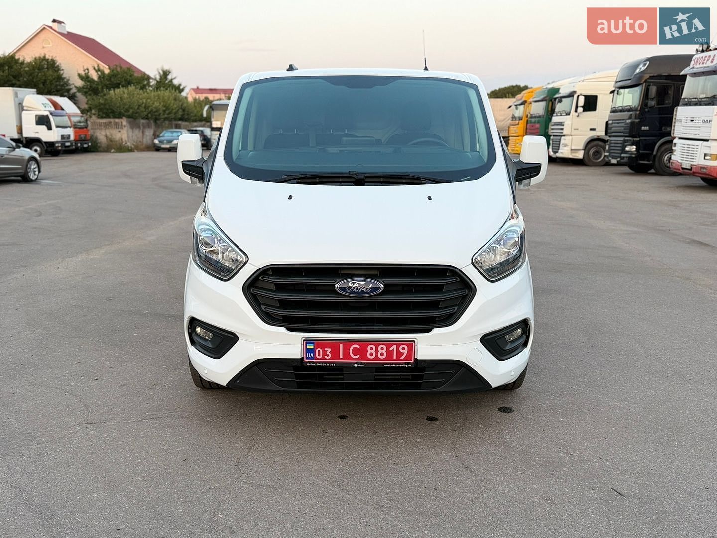 Ford Transit Custom 2020 VIN WF0YXXTTGYKU04884 фото оголошення 4 з 31