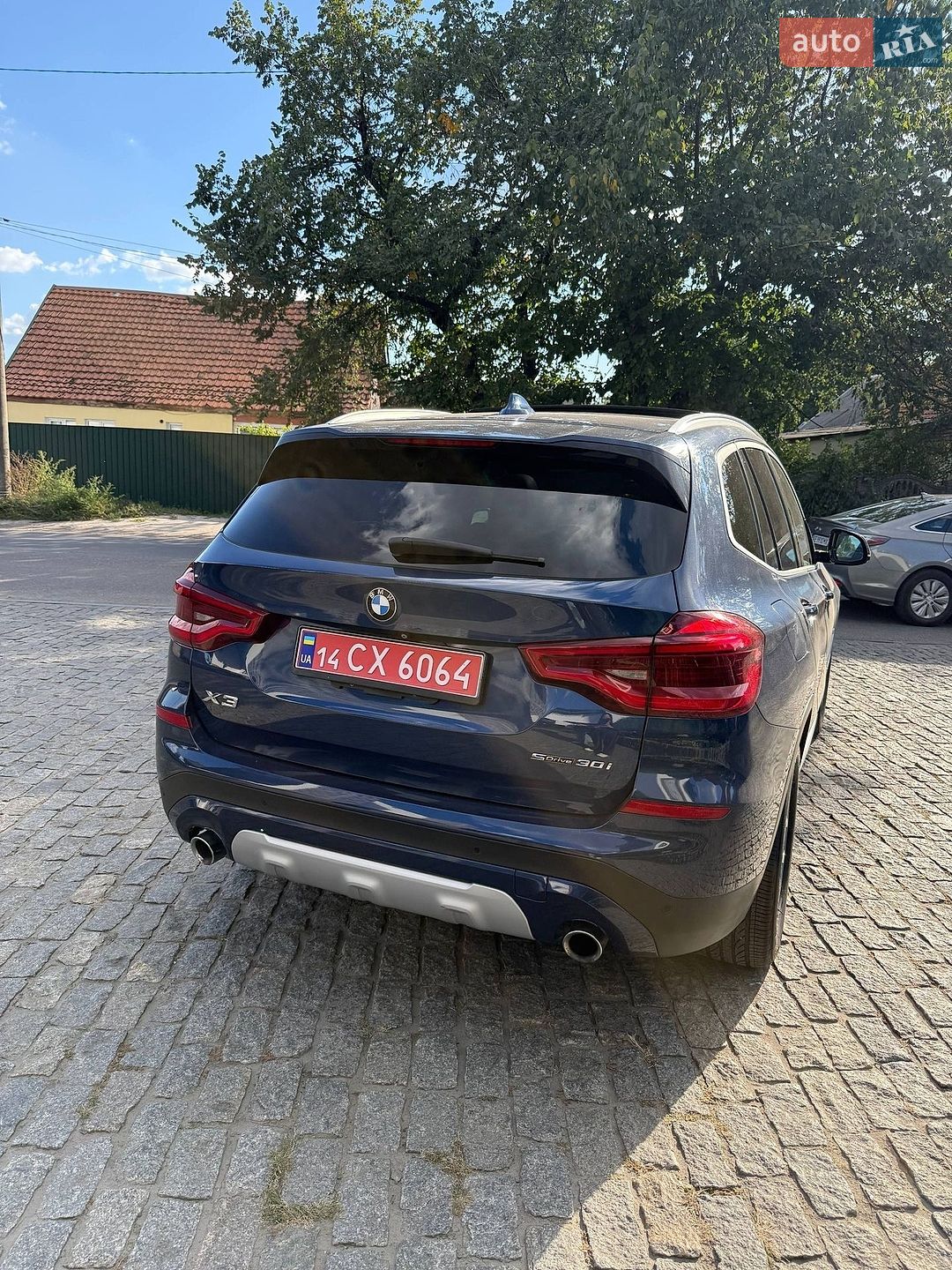 BMW X3 2019 VIN 5UXTR7C55KLR44928 фото оголошення 3 з 35
