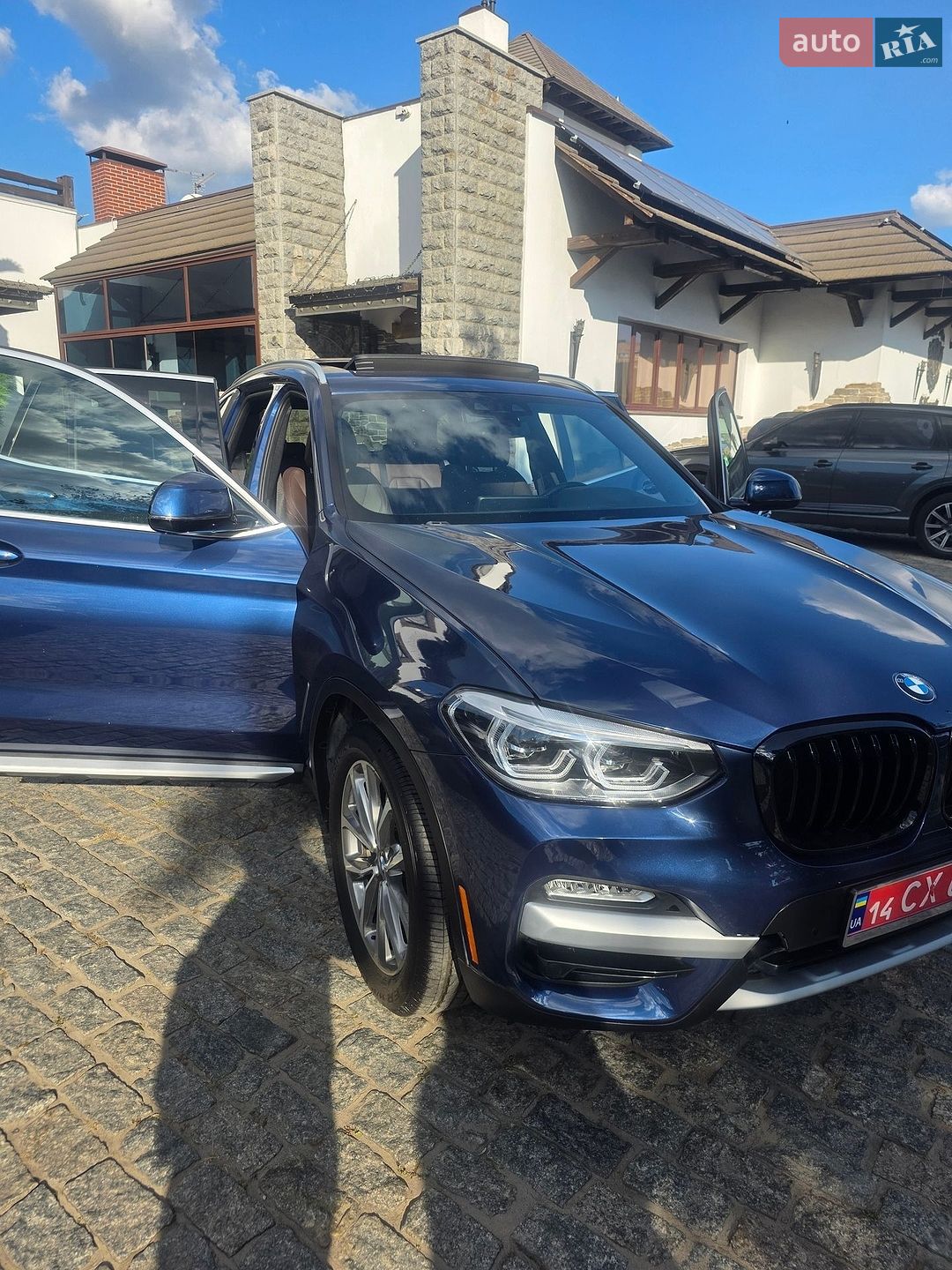 BMW X3 2019 VIN 5UXTR7C55KLR44928 фото оголошення 10 з 35