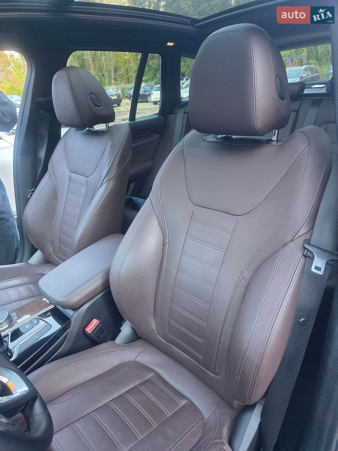 BMW X3 2019 VIN 5UXTR7C55KLR44928 фото оголошення 17 з 35