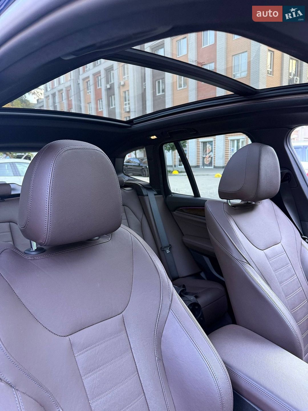 BMW X3 2019 VIN 5UXTR7C55KLR44928 фото оголошення 31 з 35