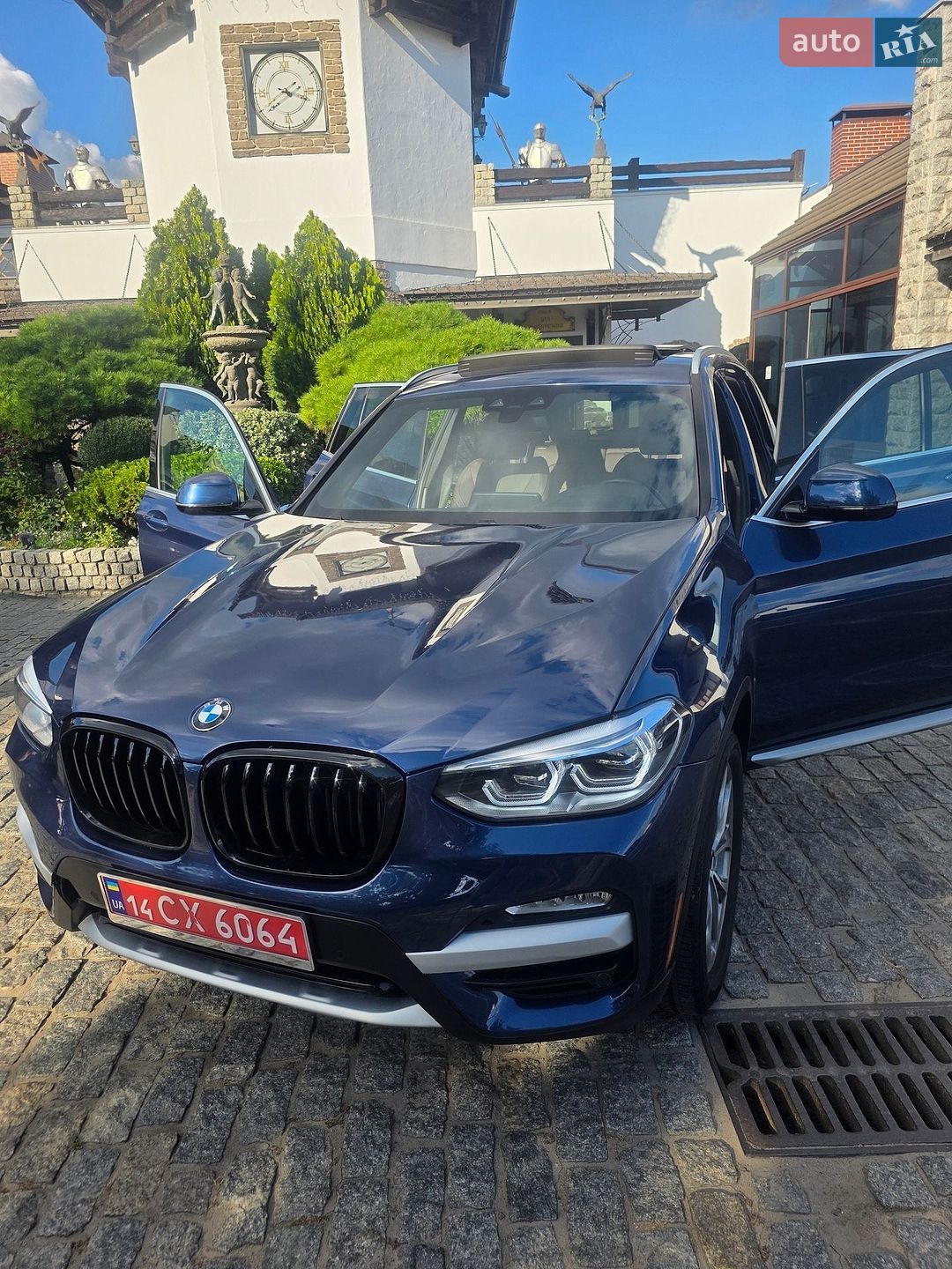 BMW X3 2019 VIN 5UXTR7C55KLR44928 фото оголошення 33 з 35