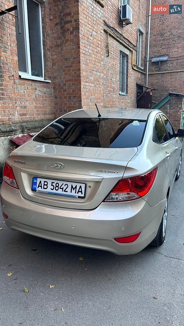 Hyundai Accent 2011 VIN Z94CU41DBBR067027 фото оголошення 3 з 12