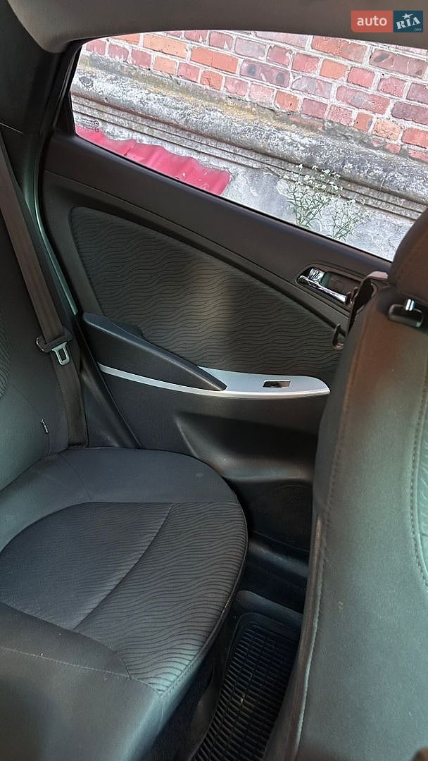 Hyundai Accent 2011 VIN Z94CU41DBBR067027 фото оголошення 7 з 12