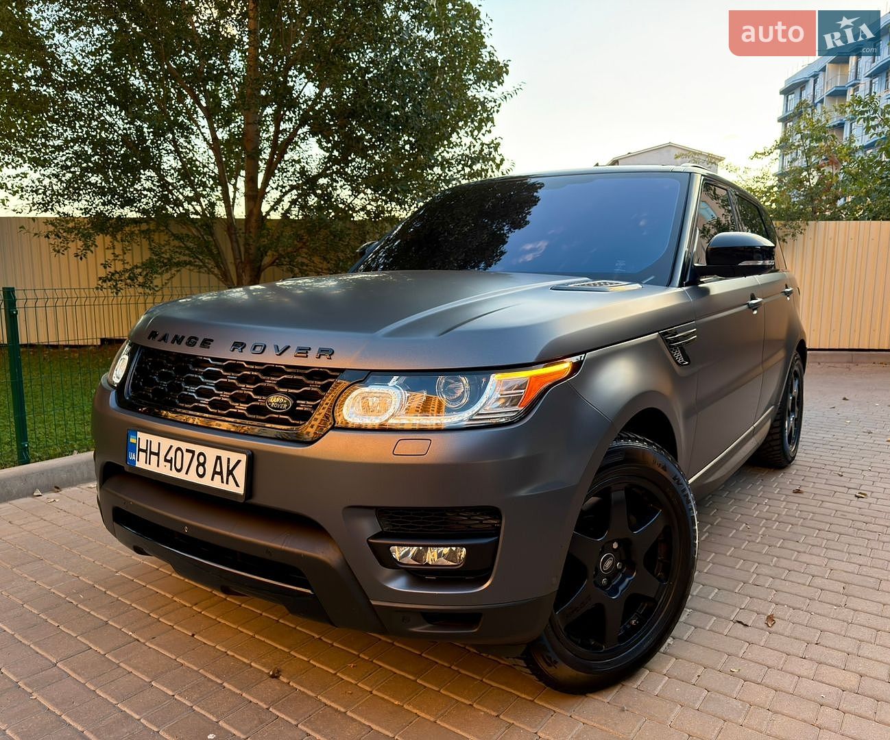 Land Rover Range Rover Sport 2015 VIN SALWR2KF7GA644301 фото оголошення 12 з 61