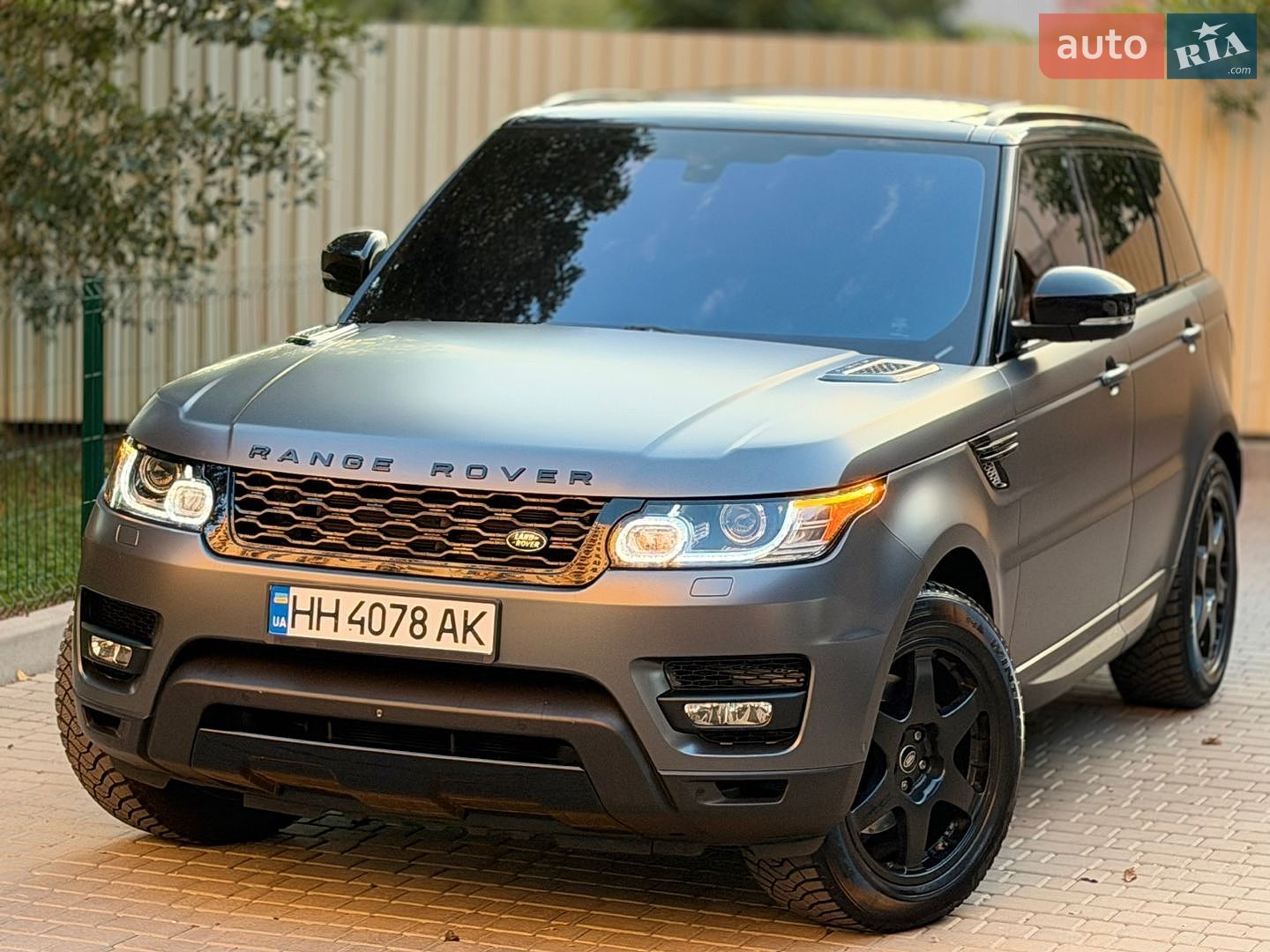 Land Rover Range Rover Sport 2015 VIN SALWR2KF7GA644301 фото оголошення 14 з 61