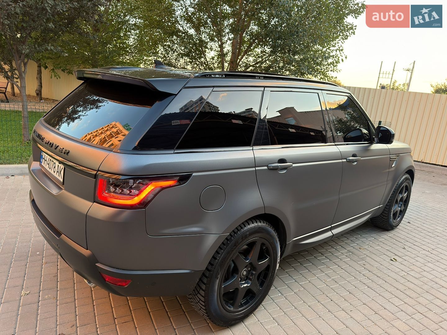 Land Rover Range Rover Sport 2015 VIN SALWR2KF7GA644301 фото оголошення 41 з 61