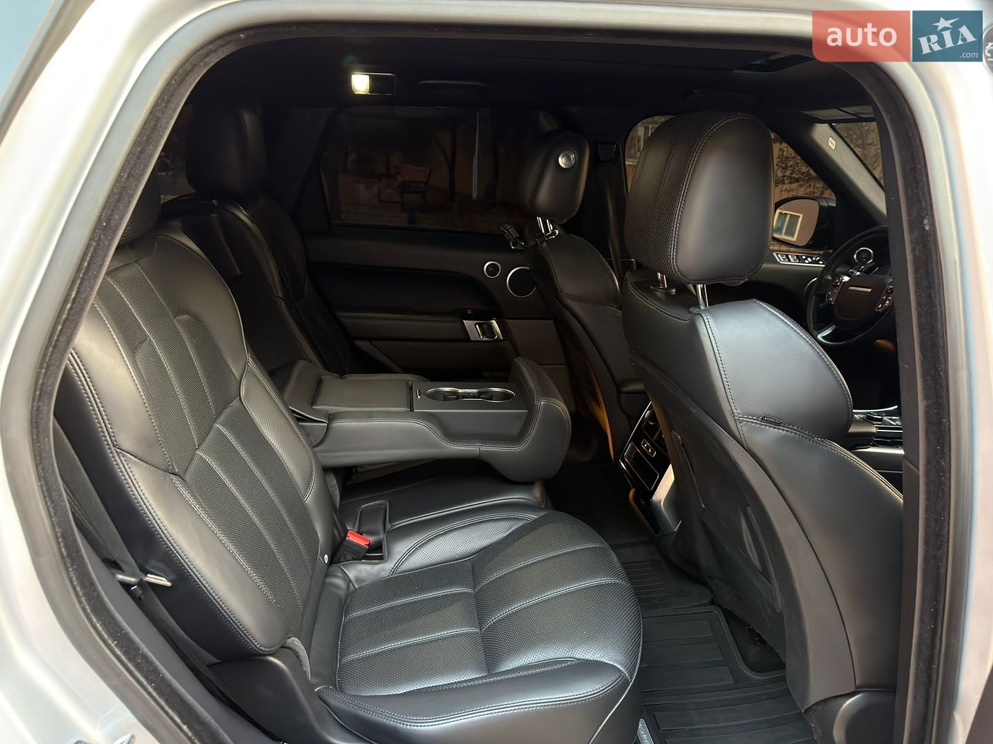 Land Rover Range Rover Sport 2015 VIN SALWR2KF7GA644301 фото оголошення 46 з 61