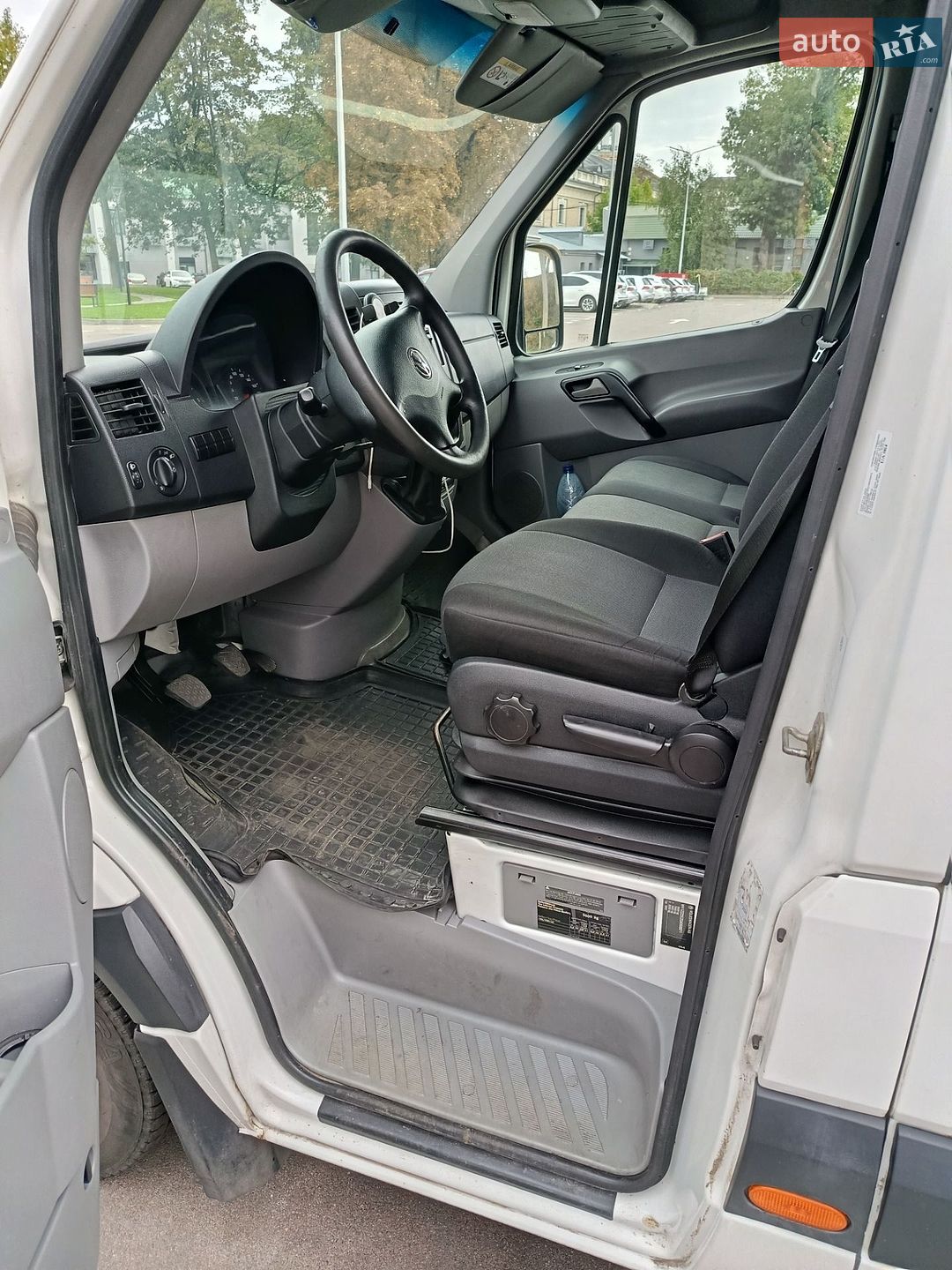 Volkswagen Crafter 2016 VIN WV1ZZZ2EZG6050071 фото оголошення 13 з 22