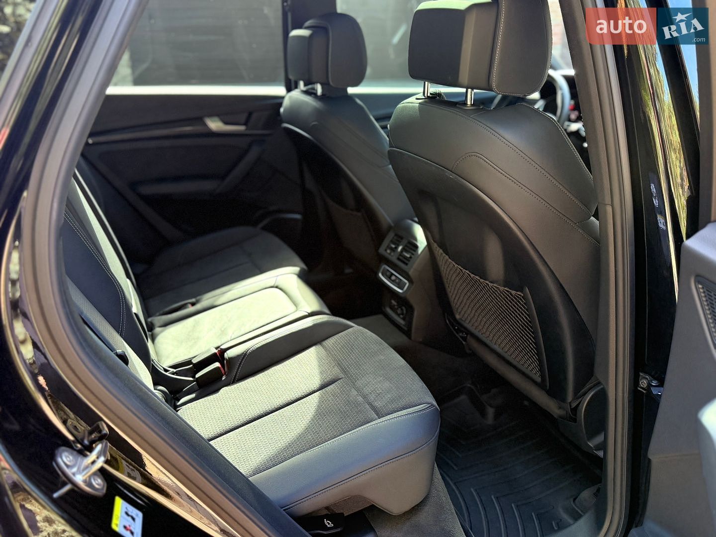 Audi SQ5 2022 VIN WA1B4AFY1N2109055 фото оголошення 48 з 72