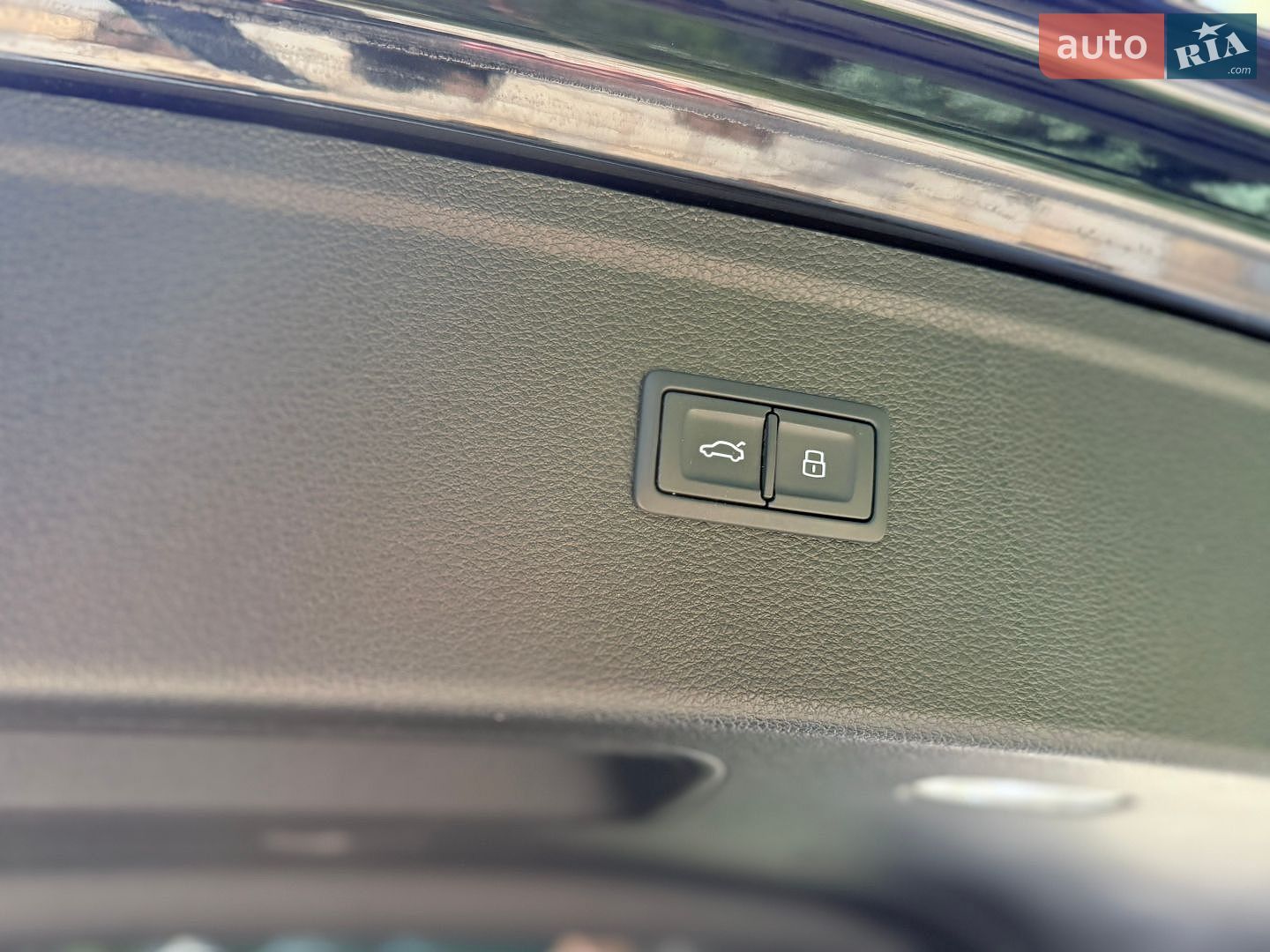 Audi SQ5 2022 VIN WA1B4AFY1N2109055 фото оголошення 60 з 72