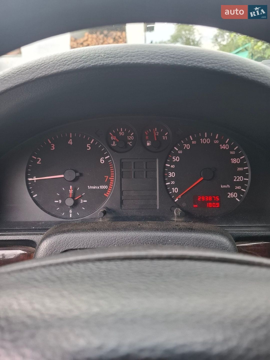 Audi A4 1998 VIN WAUZZZ8DZWA263812 фото оголошення 6 з 18