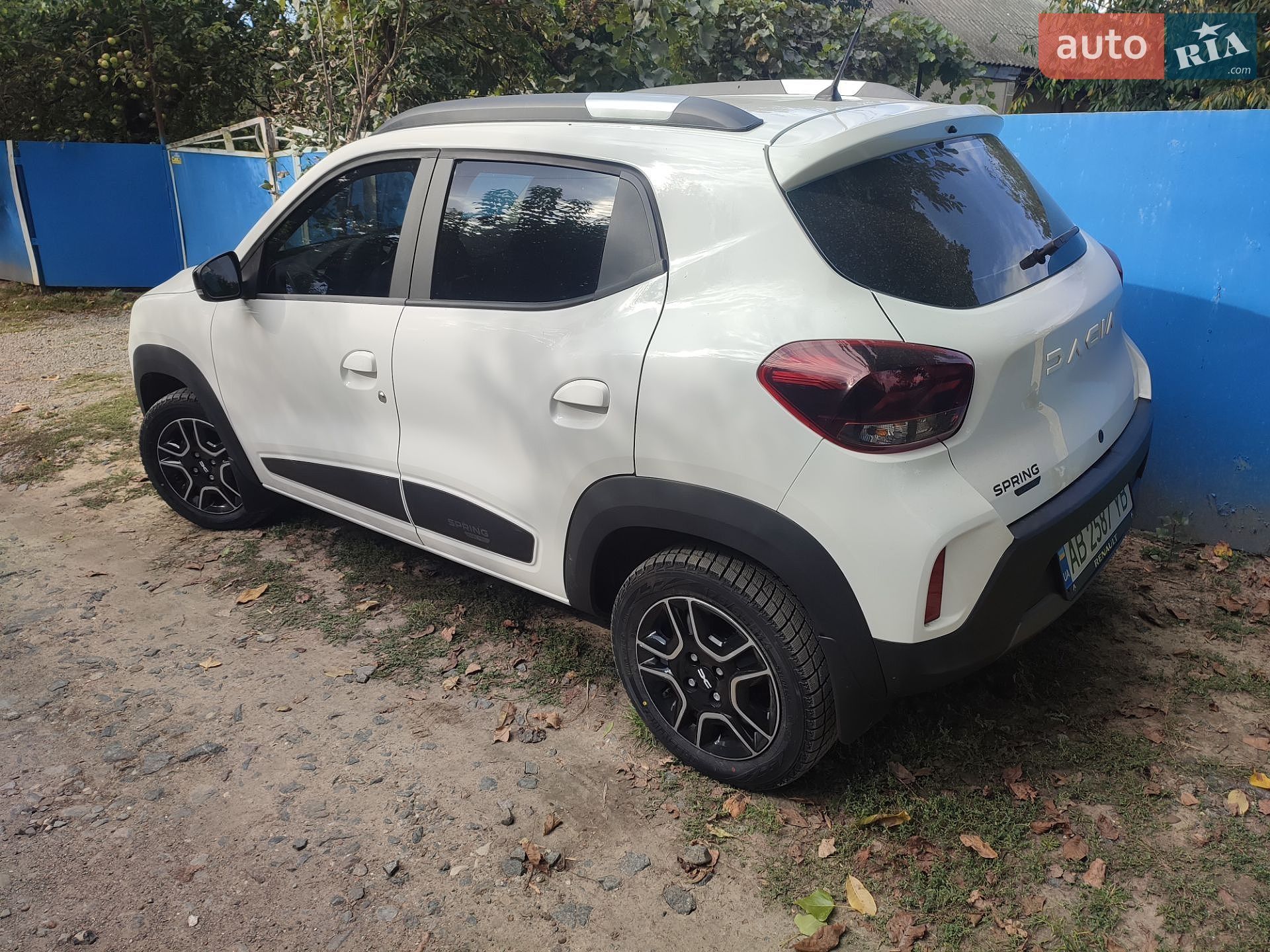 Dacia Spring 2023 VIN UU1DBG00XNU109326 фото оголошення 4 з 4