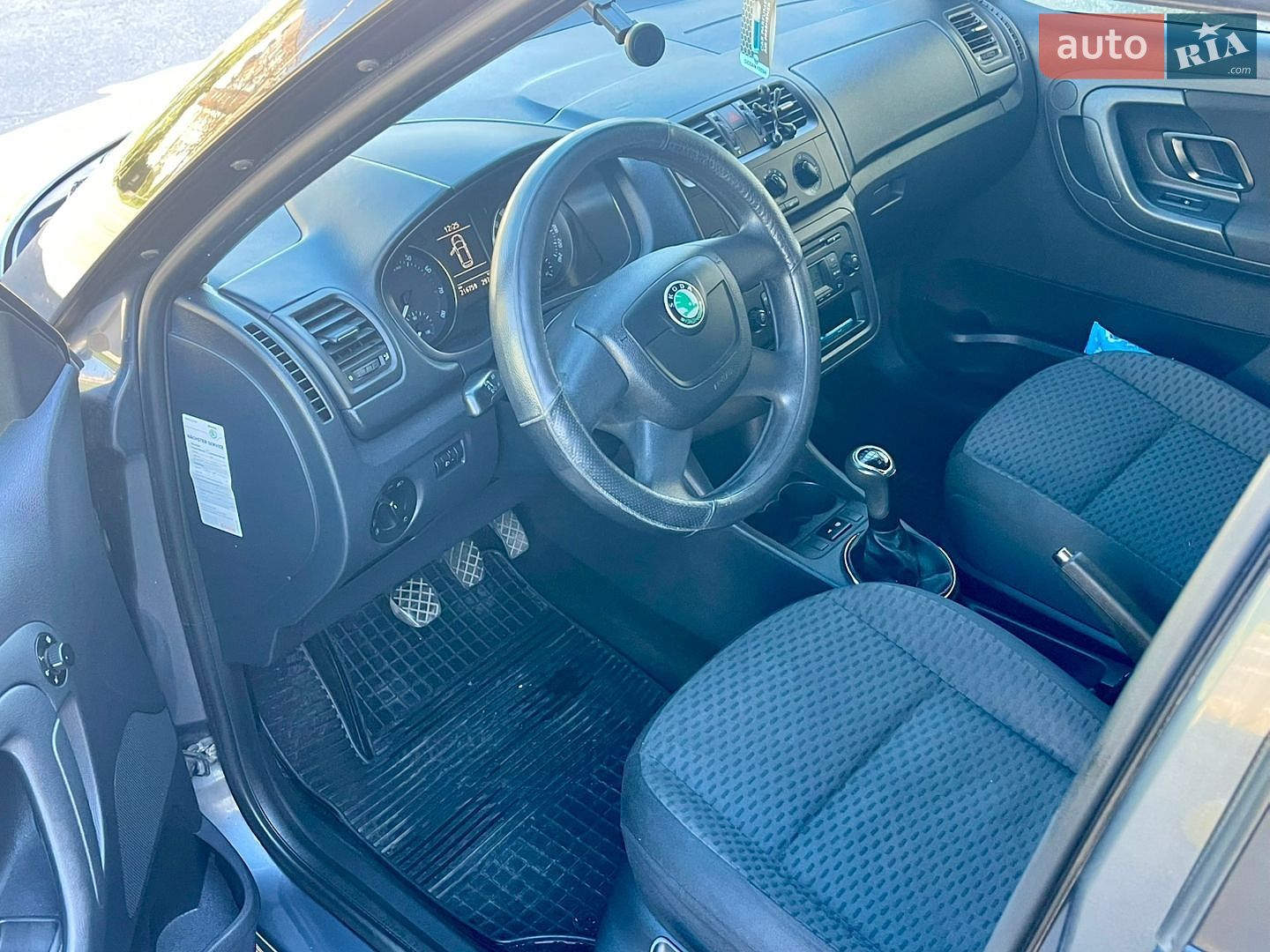 Skoda Fabia 2013 VIN TMBJH25J4D3101119 фото оголошення 7 з 11