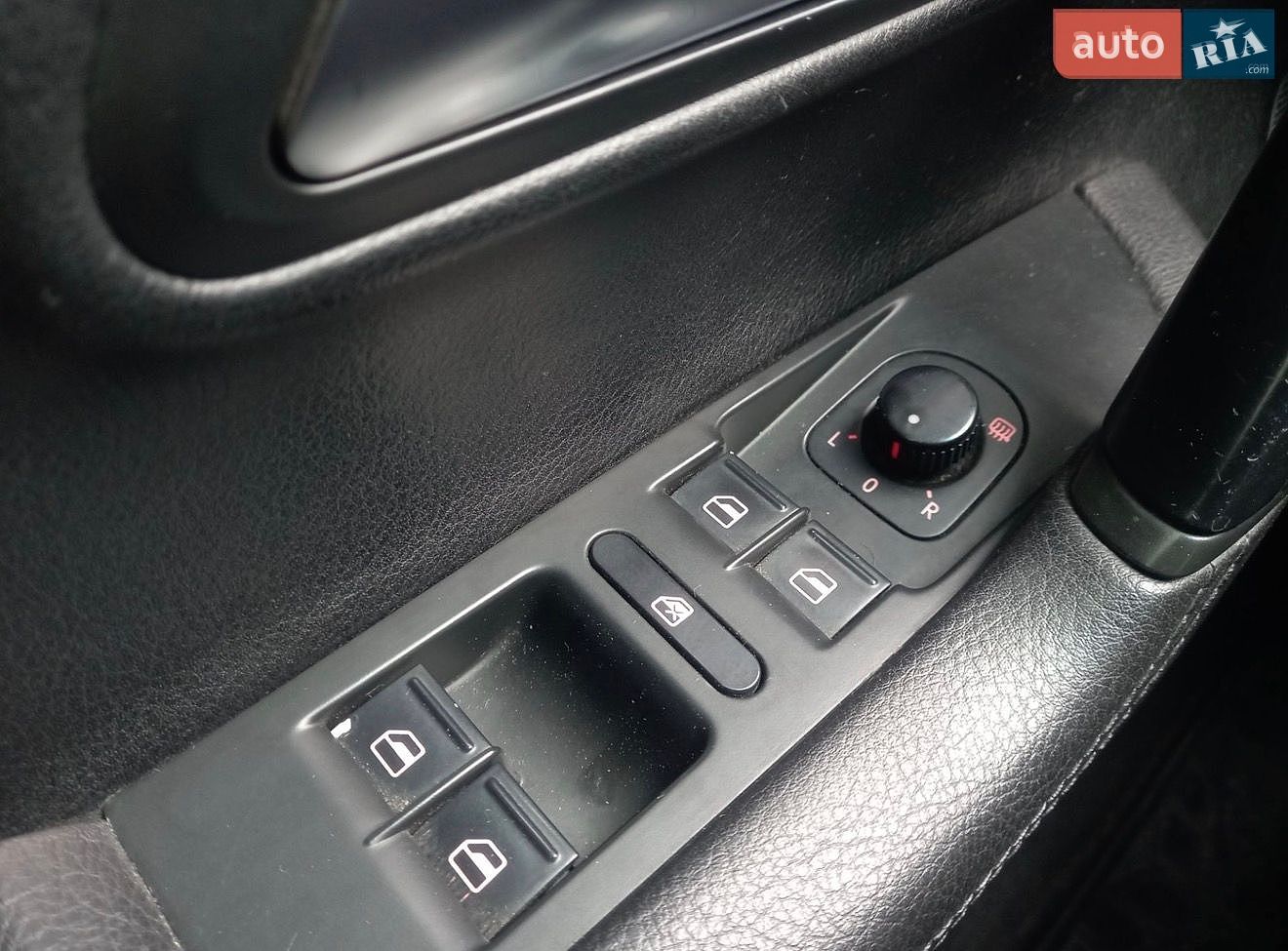 Volkswagen CC / Passat CC 2010 VIN WVWMP7AN6BE717508 фото оголошення 33 з 36
