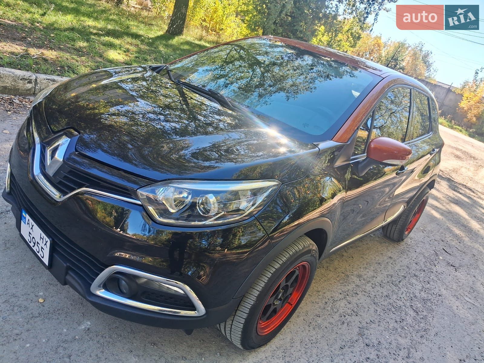 Renault Captur 2013 VIN VF12RFL1H49265572 фото оголошення 2 з 19