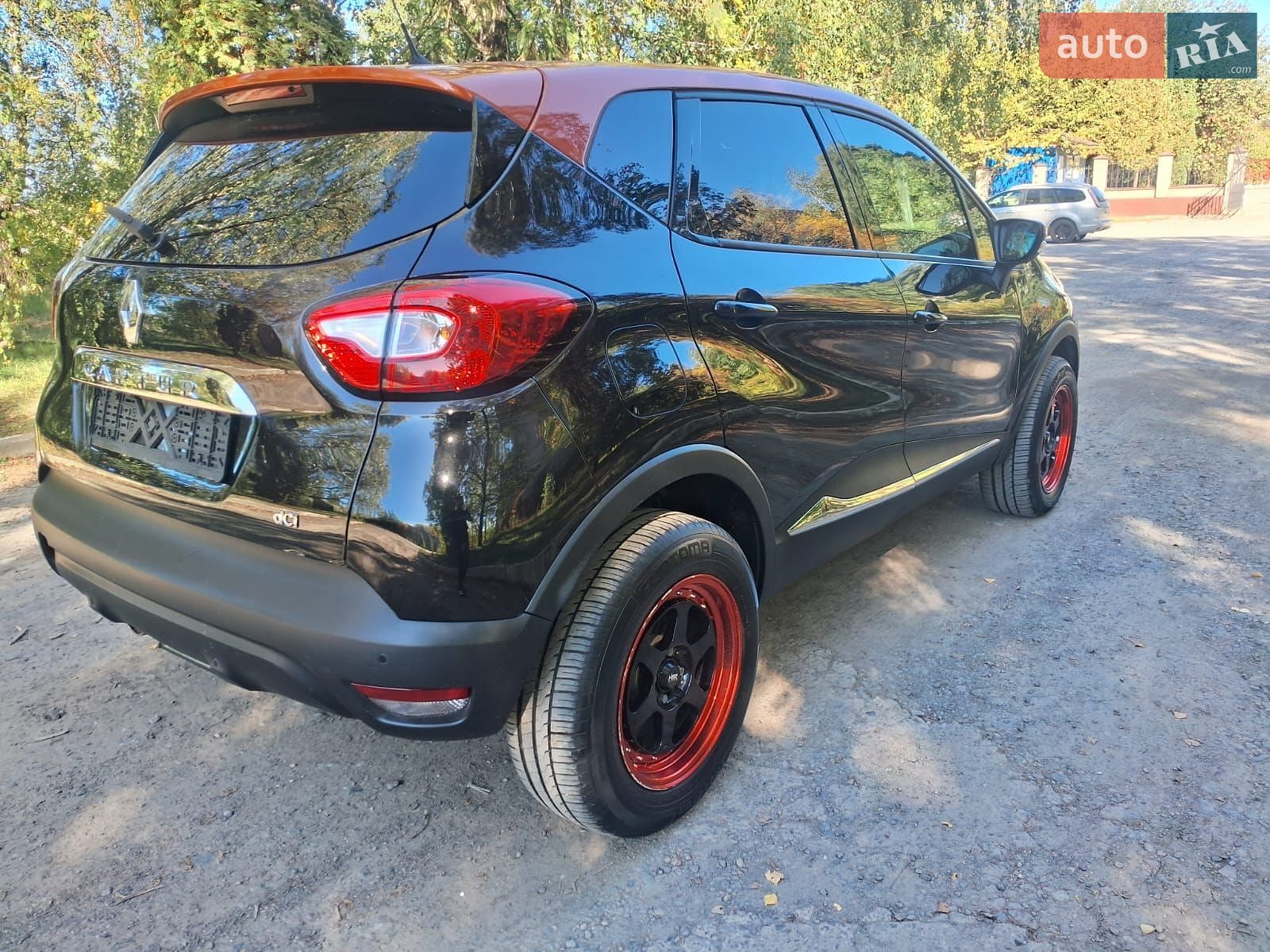Renault Captur 2013 VIN VF12RFL1H49265572 фото оголошення 8 з 19