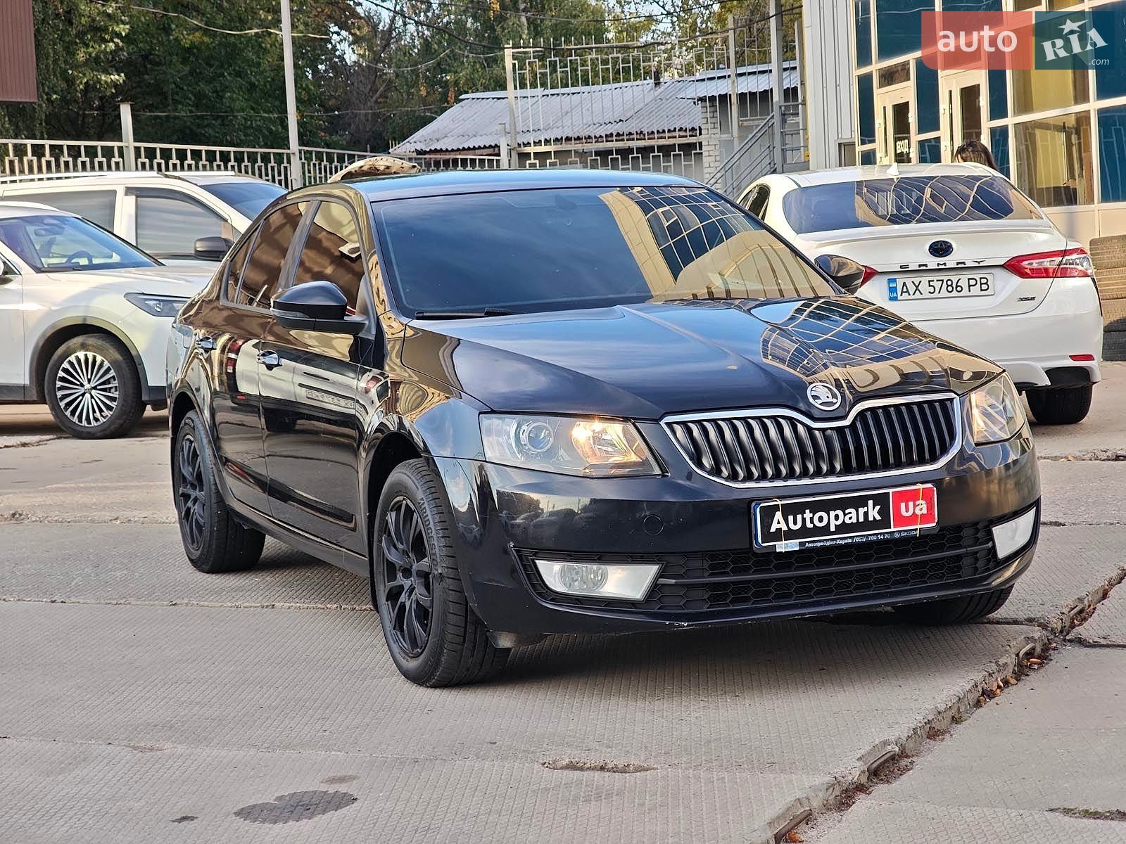 Skoda Octavia 2014 VIN TMBAJ2NE0EB008127 фото оголошення 4 з 11