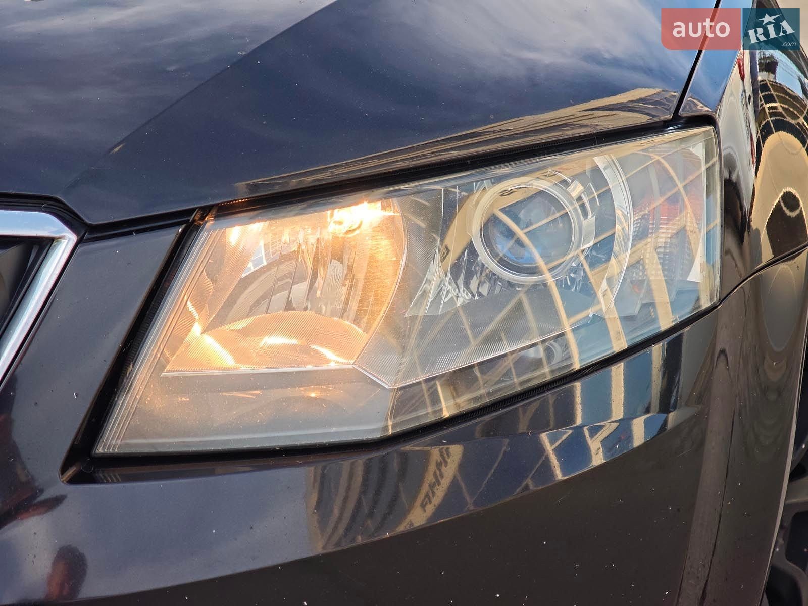 Skoda Octavia 2014 VIN TMBAJ2NE0EB008127 фото оголошення 6 з 11