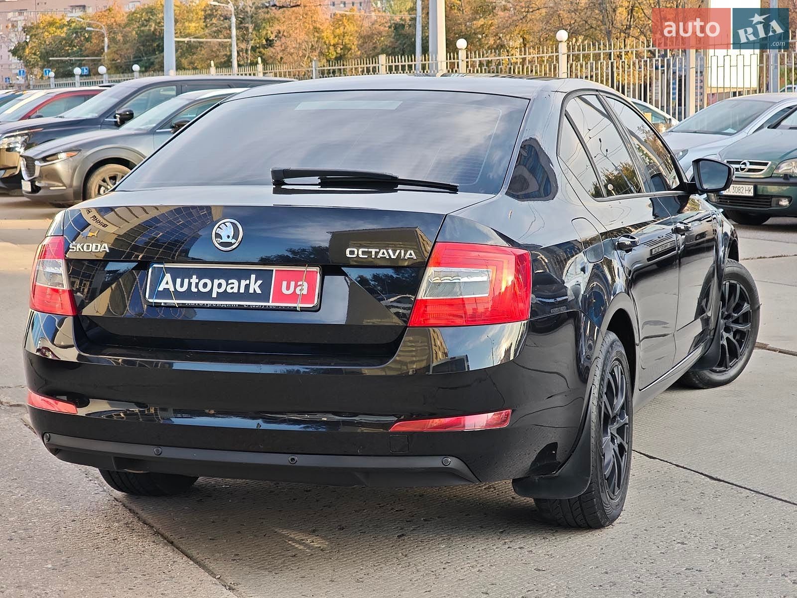 Skoda Octavia 2014 VIN TMBAJ2NE0EB008127 фото оголошення 9 з 11