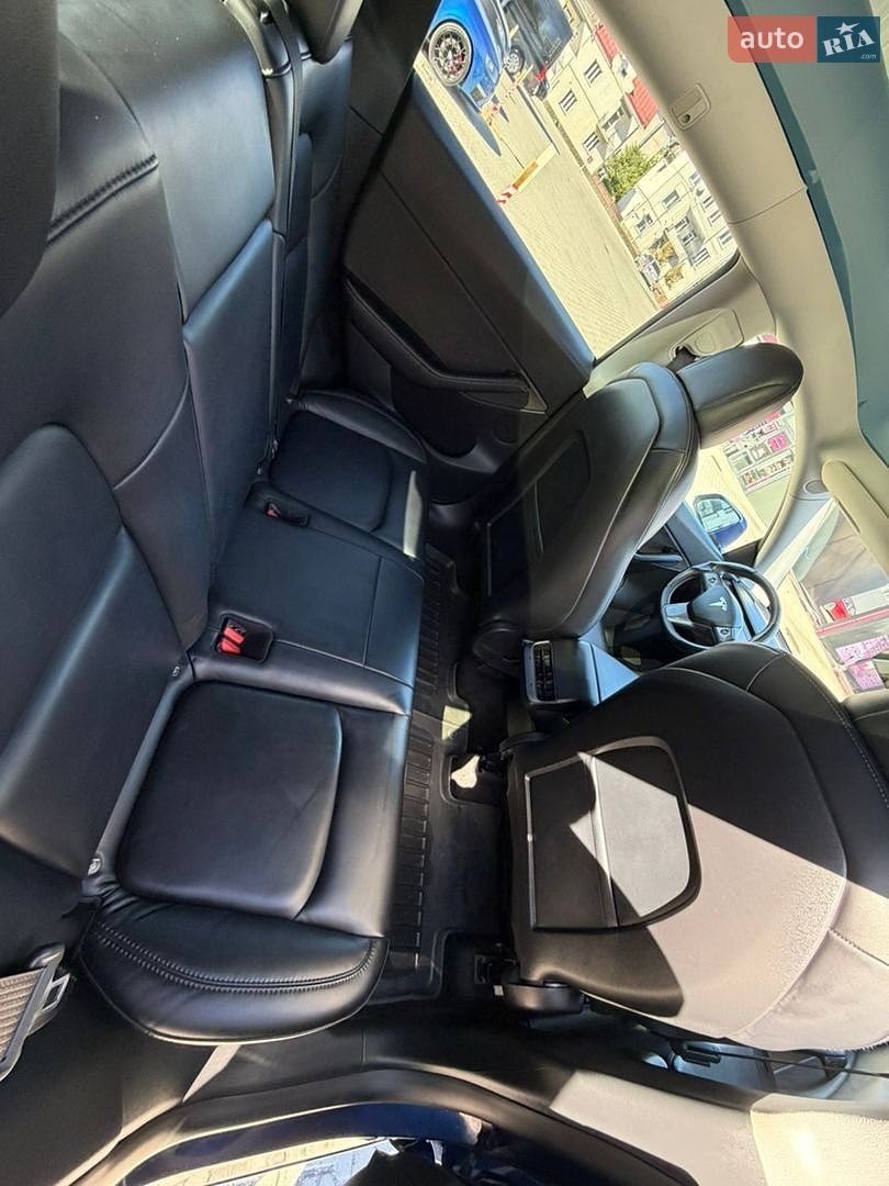 Tesla Model Y 2021 VIN 5YJYGDEE7MF257495 фото оголошення 15 з 22