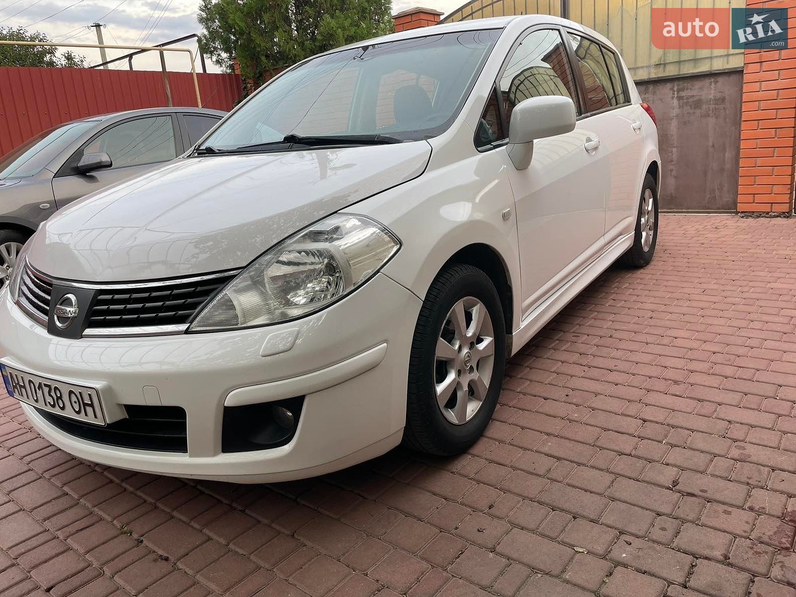Nissan TIIDA 2010 VIN 3N1FCAC11UK432536 фото оголошення 4 з 21