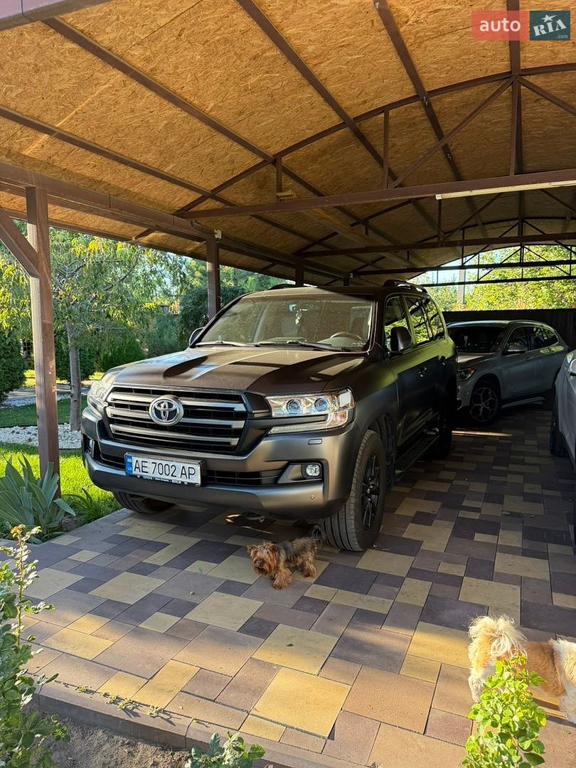 Toyota Land Cruiser 2020 VIN JTMCV05J304309132 фото оголошення 8 з 25