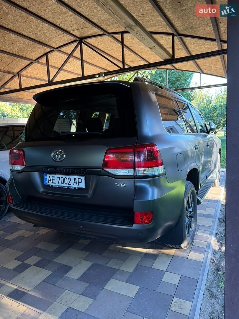 Toyota Land Cruiser 2020 VIN JTMCV05J304309132 фото оголошення 5 з 25