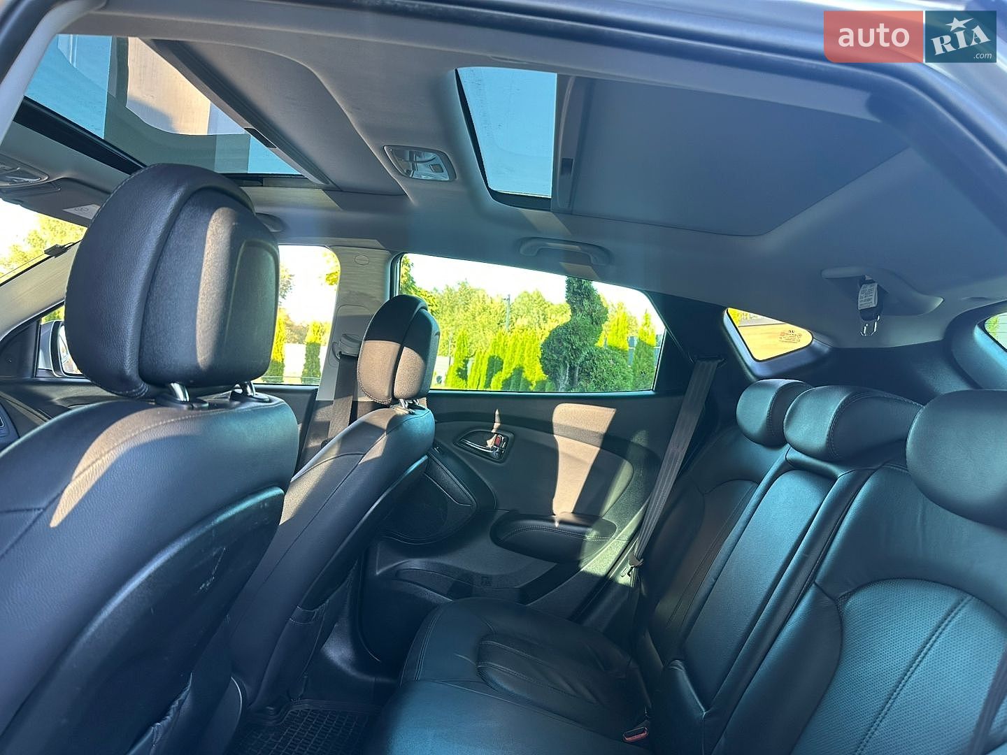 Hyundai ix35 2013 VIN TMAJU81UACJ291611 фото оголошення 34 з 85