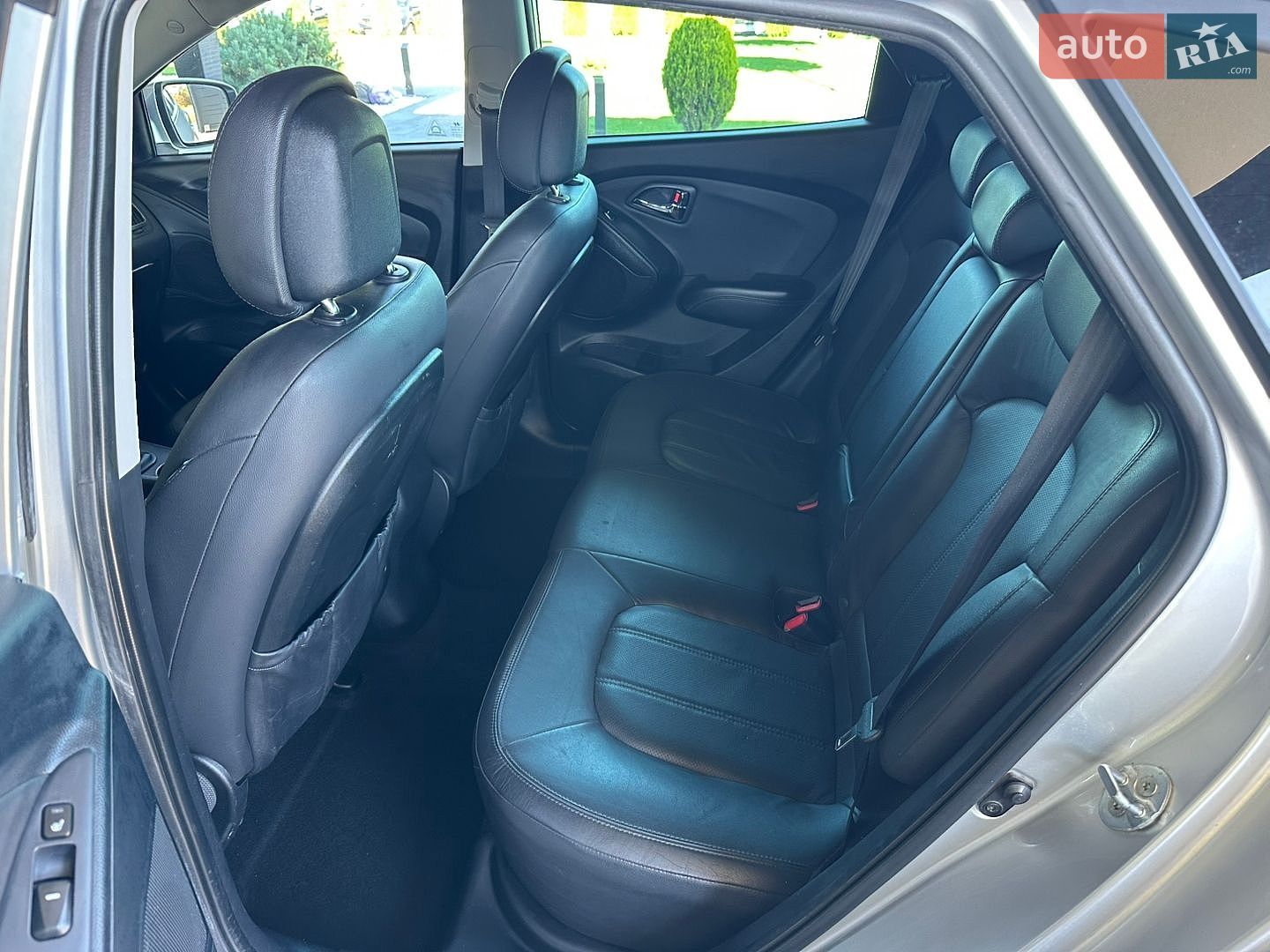 Hyundai ix35 2013 VIN TMAJU81UACJ291611 фото оголошення 36 з 85