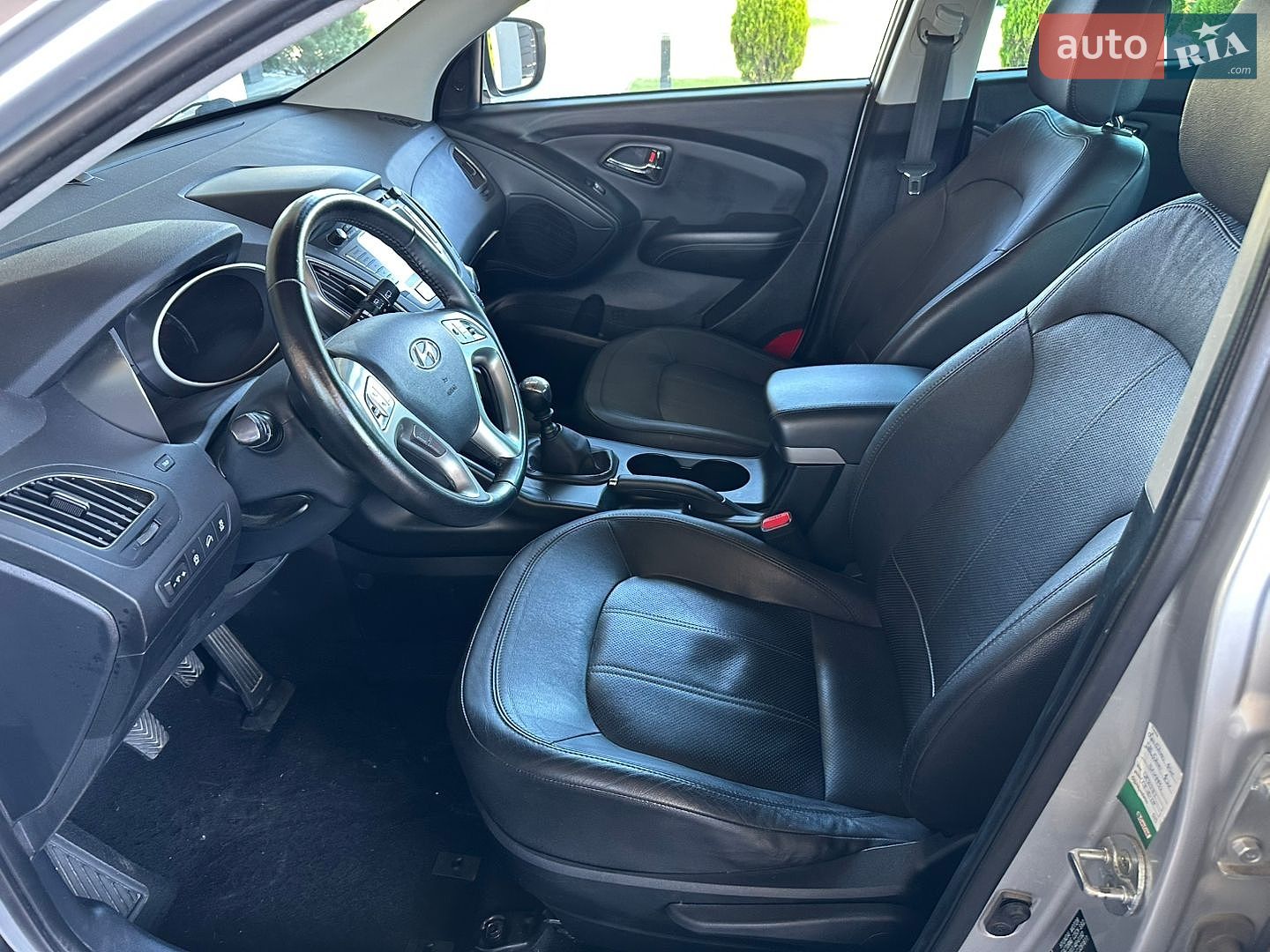 Hyundai ix35 2013 VIN TMAJU81UACJ291611 фото оголошення 9 з 85