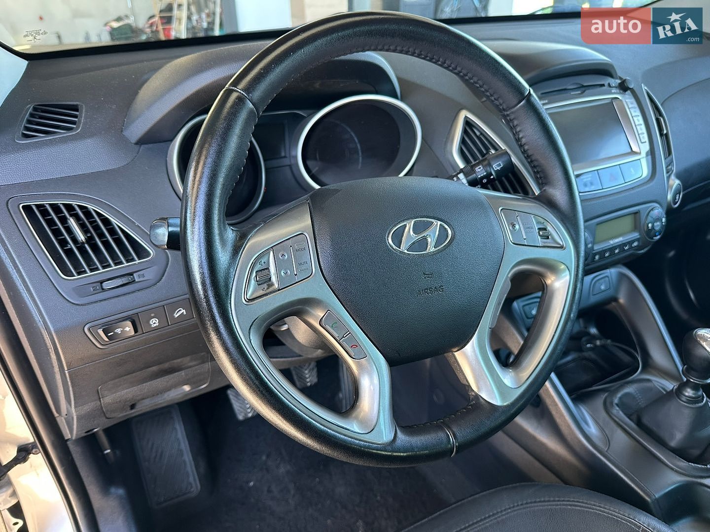 Hyundai ix35 2013 VIN TMAJU81UACJ291611 фото оголошення 73 з 85