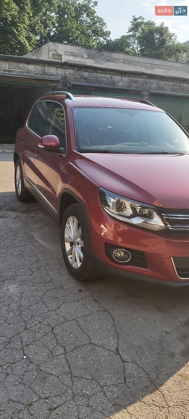 Volkswagen Tiguan 2015 VIN WVGZZZ5NZGW034717 фото оголошення 5 з 16