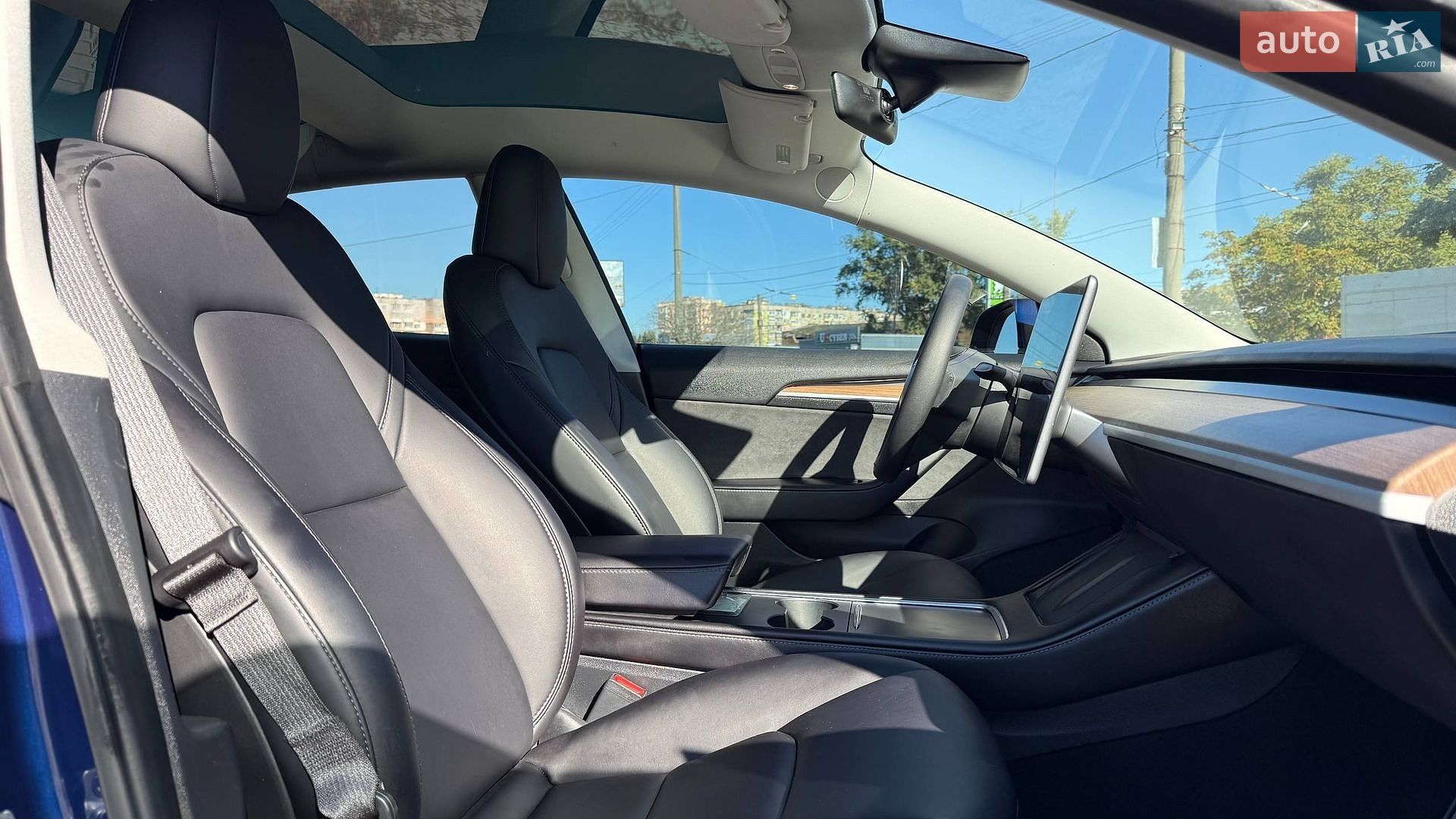 Tesla Model 3 2023 VIN 5YJ3E1EA2PF660803 фото оголошення 13 з 30