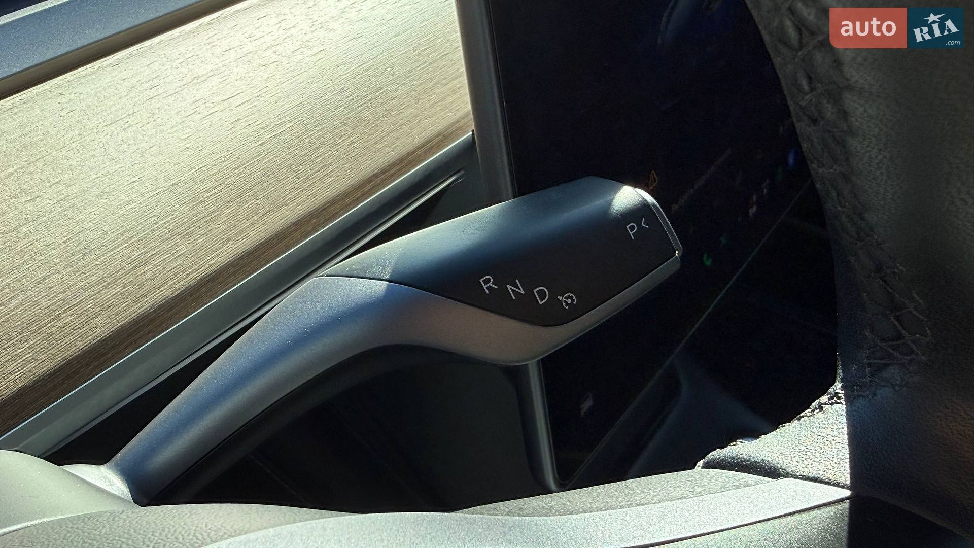Tesla Model 3 2023 VIN 5YJ3E1EA2PF660803 фото оголошення 19 з 30