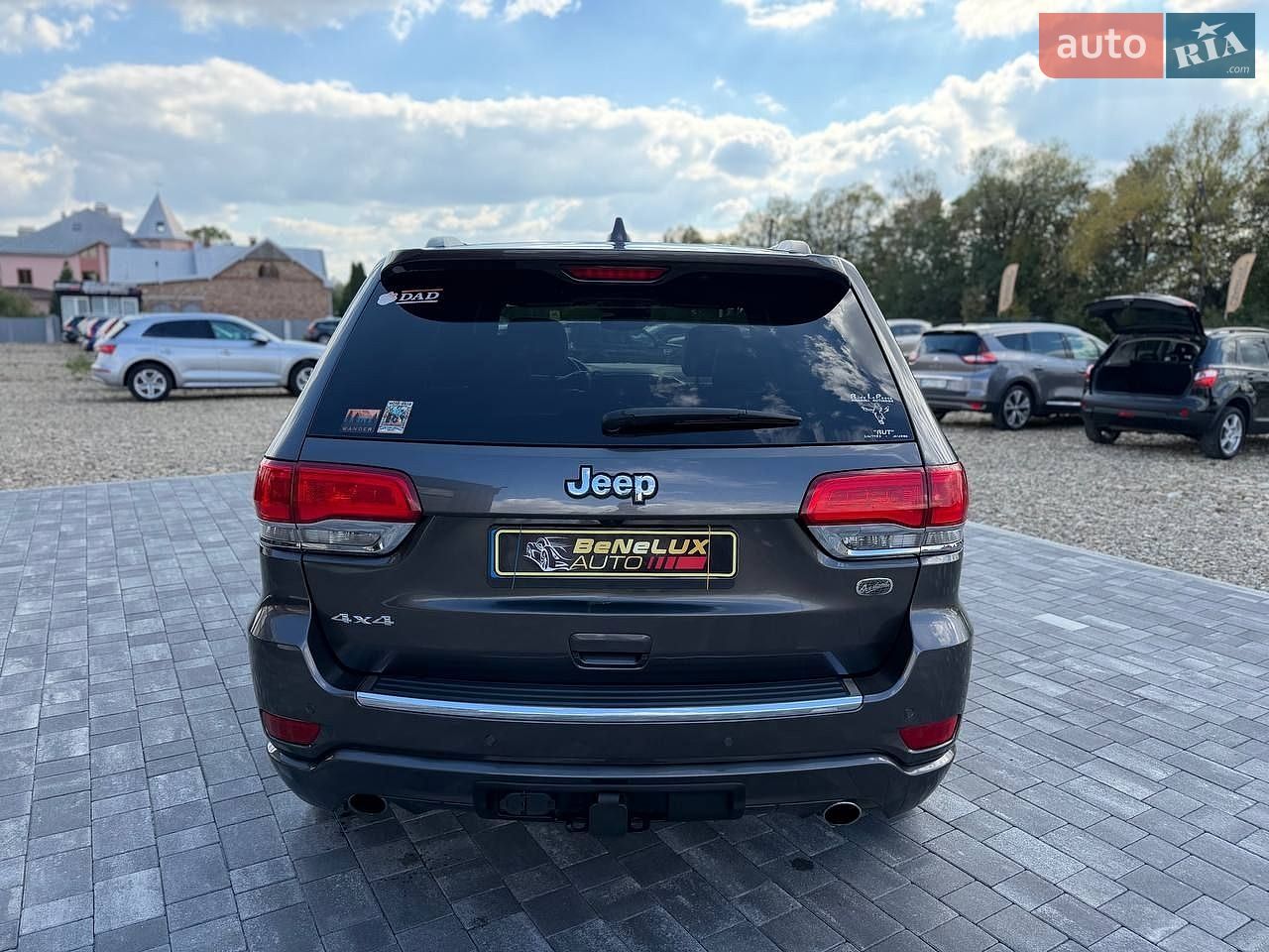 Jeep Grand Cherokee 2019 VIN 1C4RJFCG1LC174257 фото оголошення 7 з 47