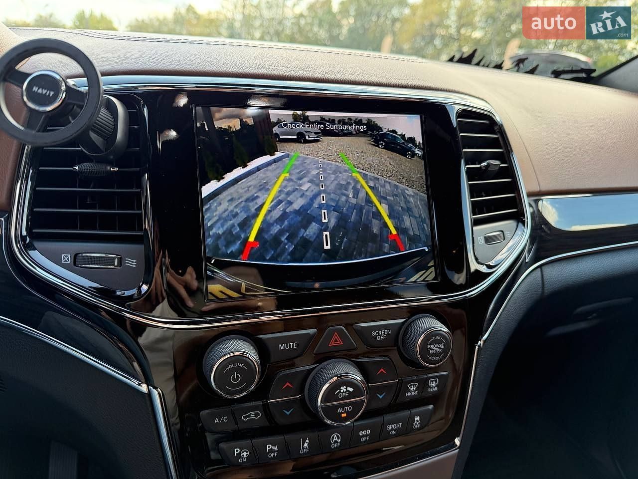 Jeep Grand Cherokee 2019 VIN 1C4RJFCG1LC174257 фото оголошення 24 з 47