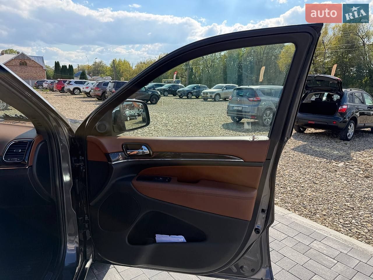 Jeep Grand Cherokee 2019 VIN 1C4RJFCG1LC174257 фото оголошення 44 з 47