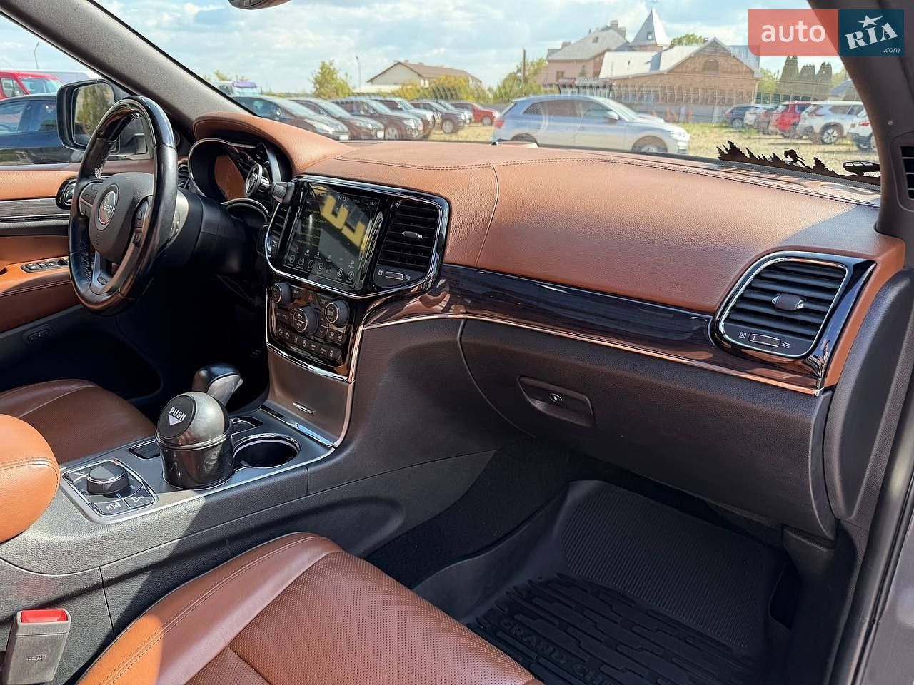 Jeep Grand Cherokee 2019 VIN 1C4RJFCG1LC174257 фото оголошення 46 з 47