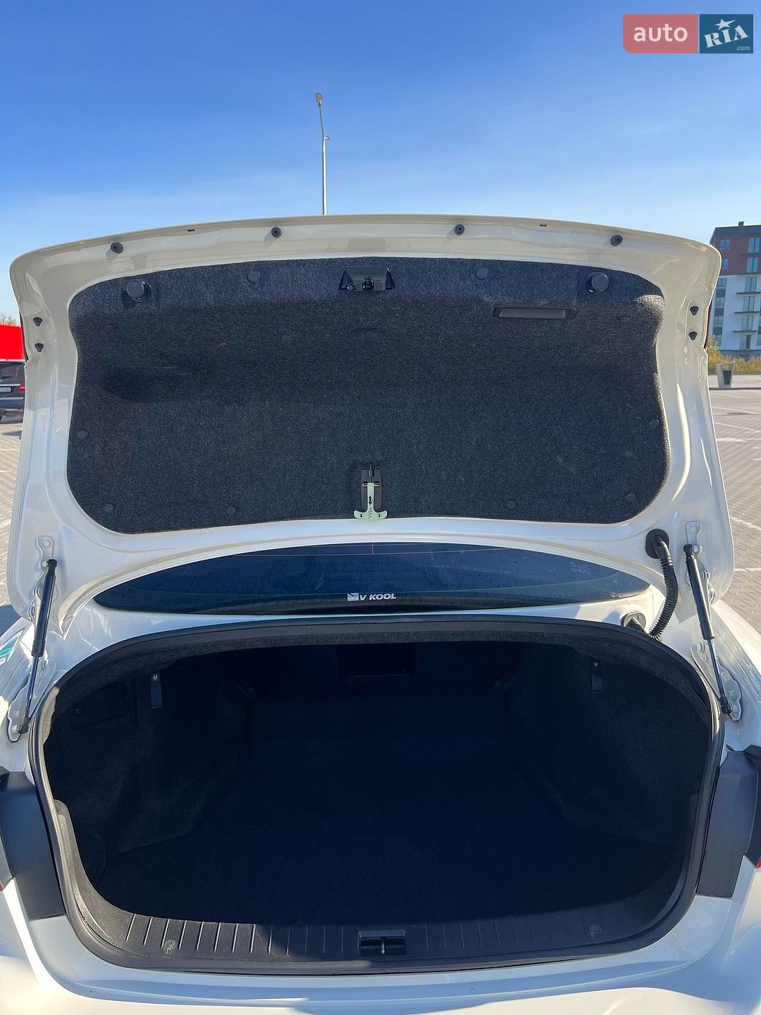 Infiniti Q50 2014 VIN JNKDV71E5FM530714 фото оголошення 20 з 60