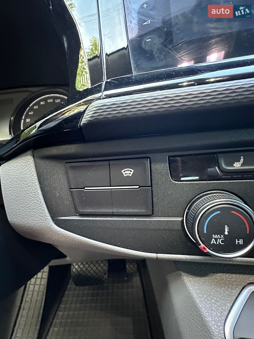 Volkswagen Transporter 2023 VIN WV1ZZZ7HZPH042653 фото оголошення 44 з 76