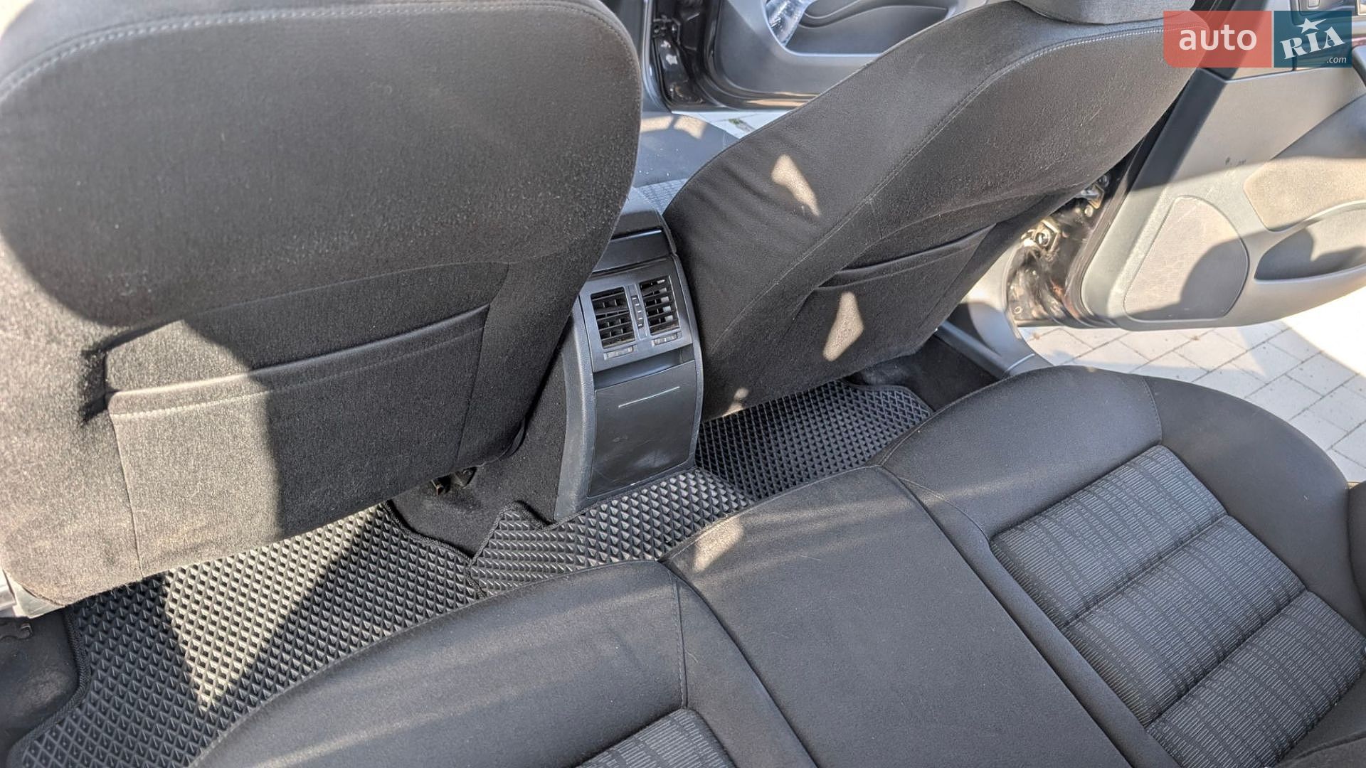 Skoda Octavia 2011 VIN Y6UBK41Z5CB151836 фото оголошення 12 з 21