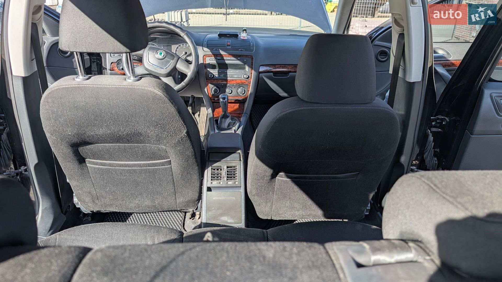 Skoda Octavia 2011 VIN Y6UBK41Z5CB151836 фото оголошення 10 з 21