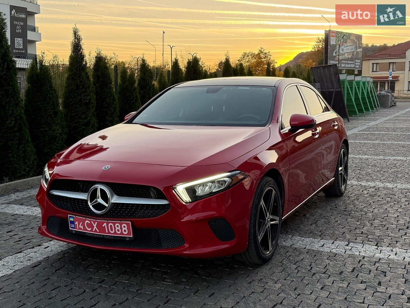 Mercedes-Benz A-Class 2019 VIN WDD3G4FB7KW020504 фото оголошення 3 з 21